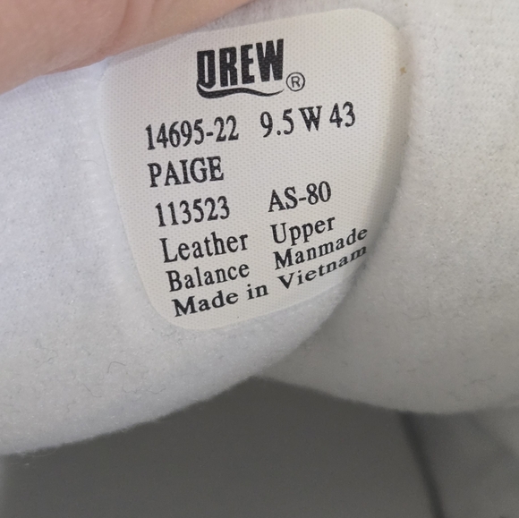 Women's DREW Paige Leather Strap Closure Orthopedic Sneakers - Picture 7 of 8